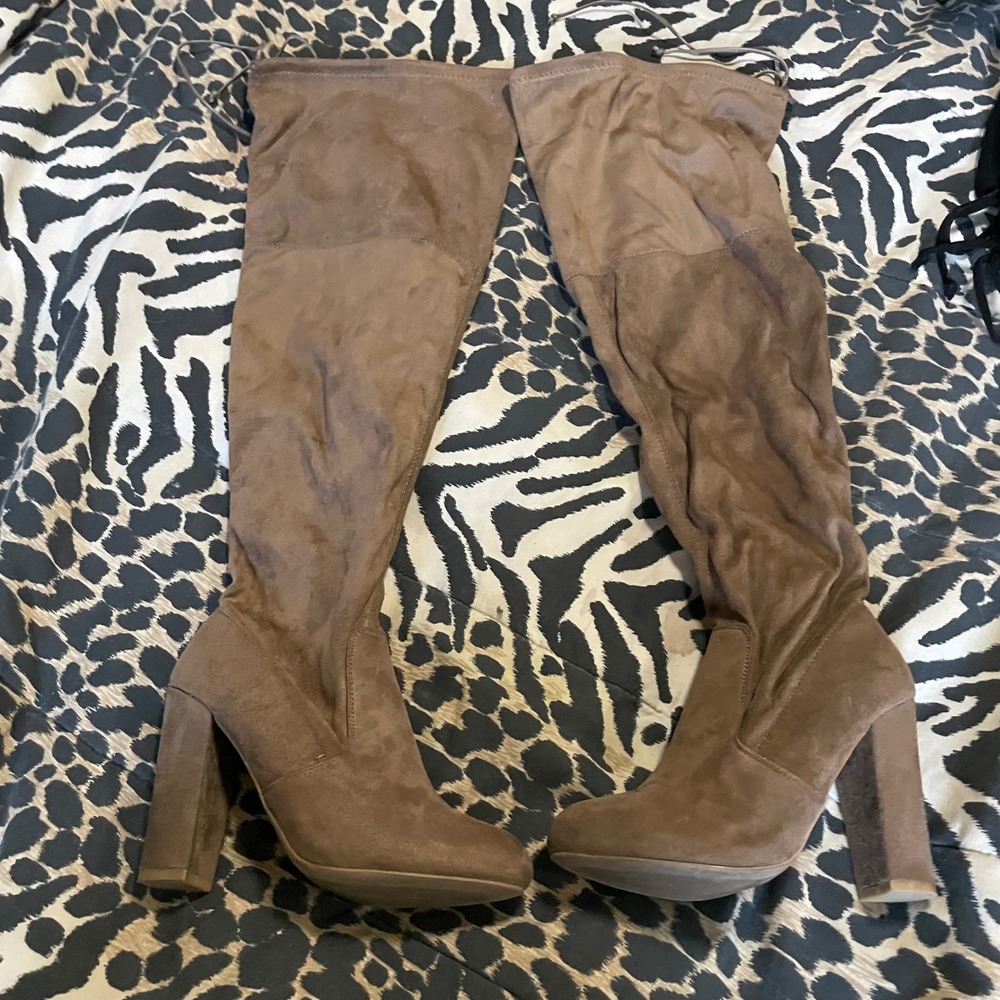 Over the Knee Boots Size 7W Wide Calf Block Heel Pull On‎ Faux Suede Boots